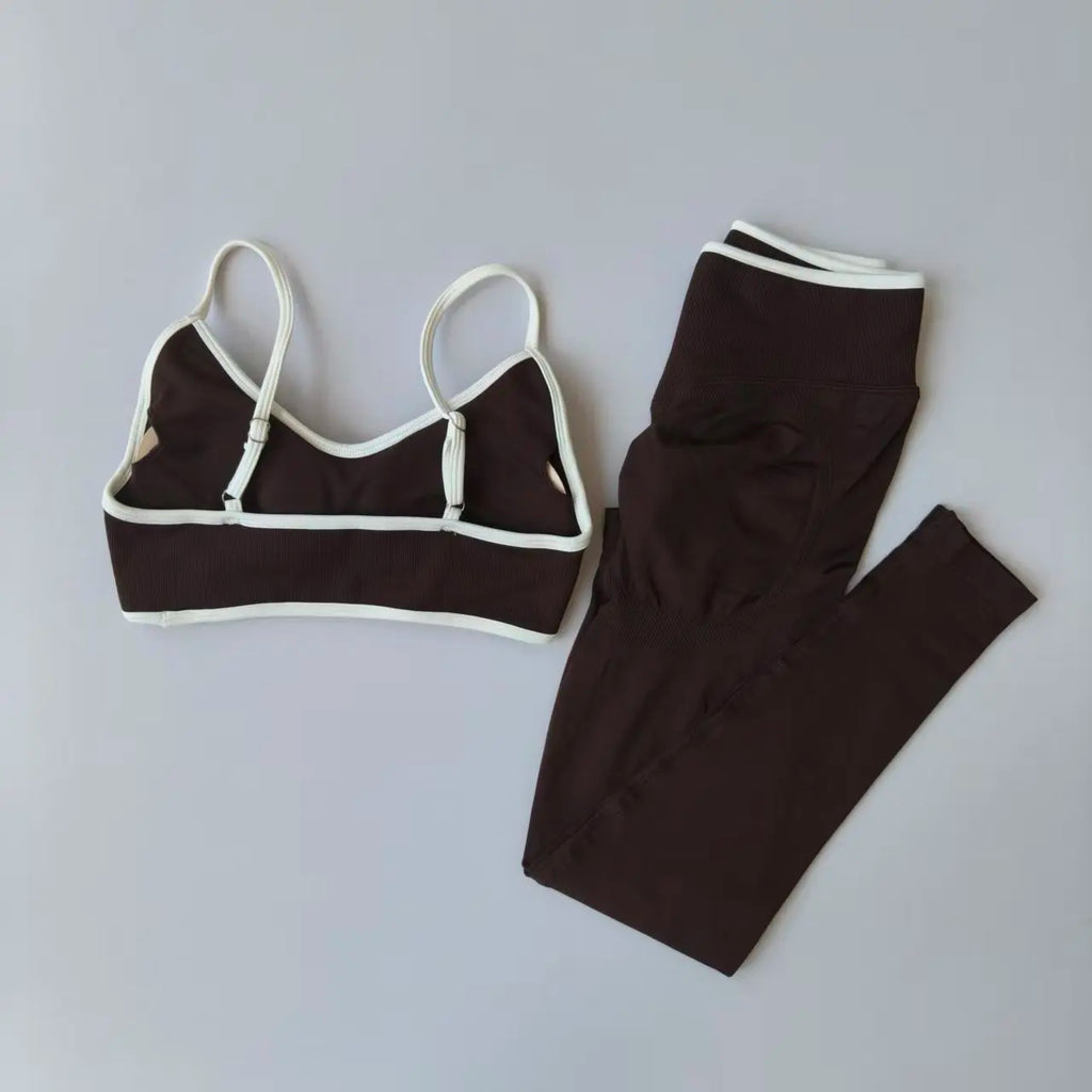 2‑Piece Women’s Seamless Sport Set — Push‑Up Bra and High‑Waist Hollow‑Back Leggings